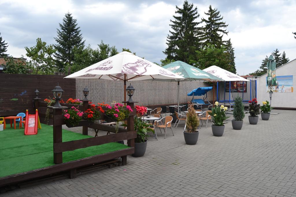 Penzion A Restaurace U Konicka Prostějov Eksteriør billede