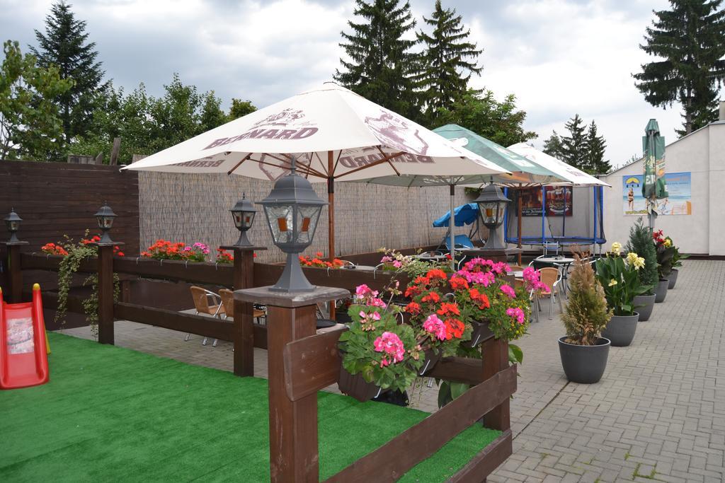 Penzion A Restaurace U Konicka Prostějov Eksteriør billede